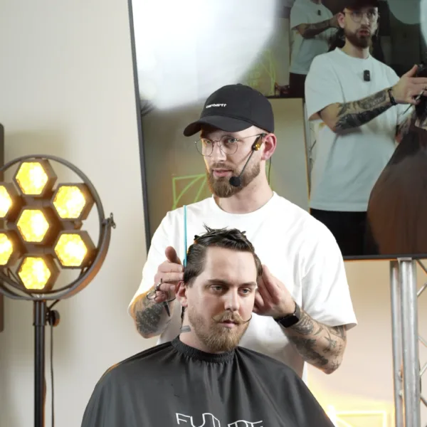 Future x Sztuka Barberingu Marek Krzyminski